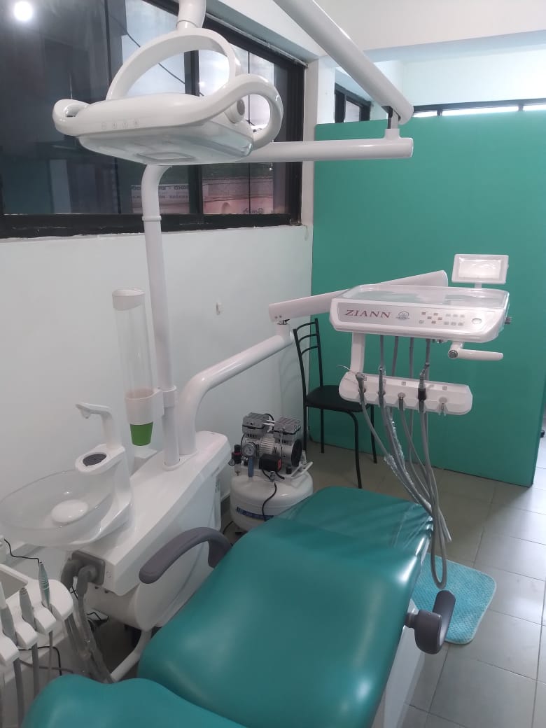 Dental treatment room 1
